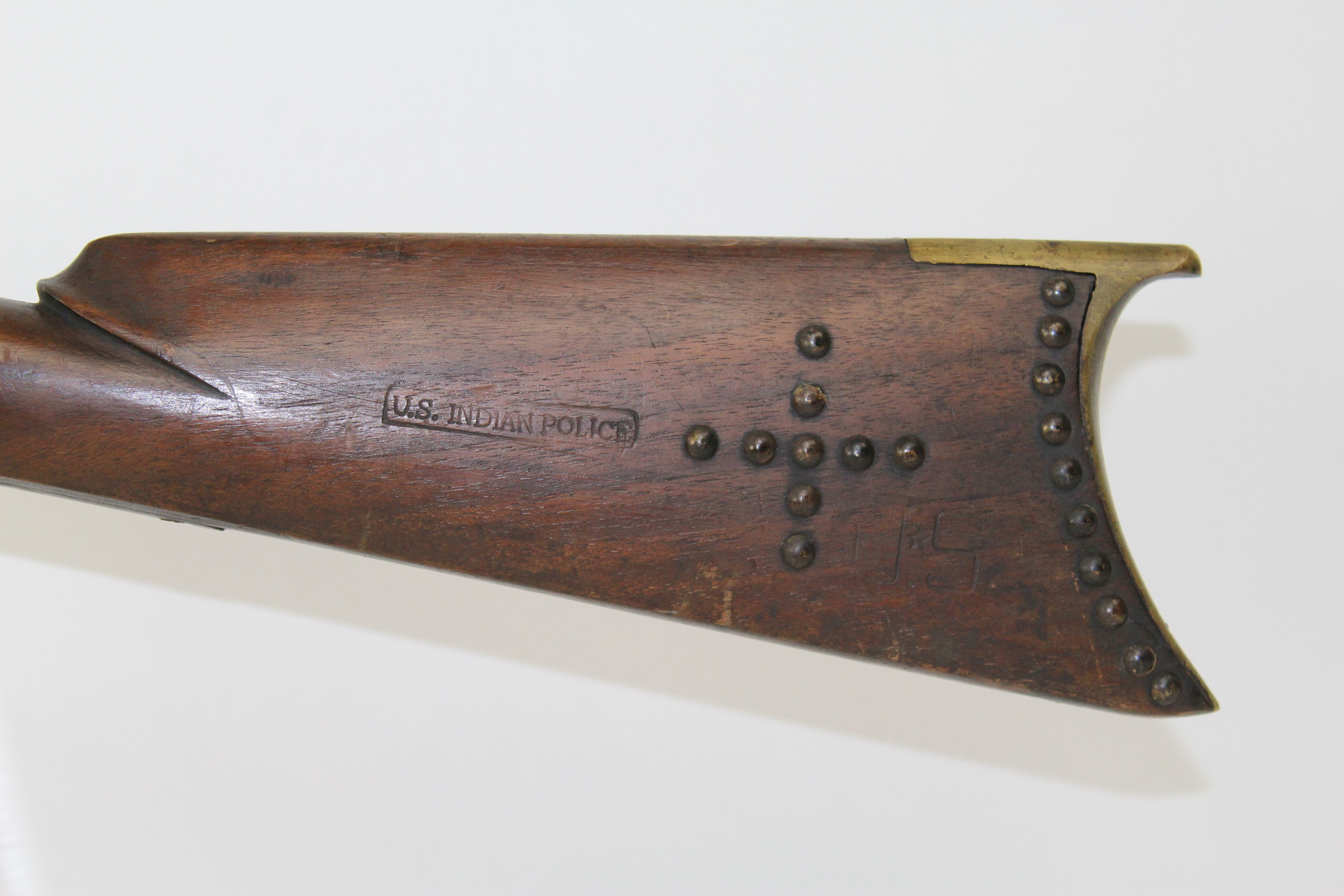 indian decorated rifle        
        <figure class=