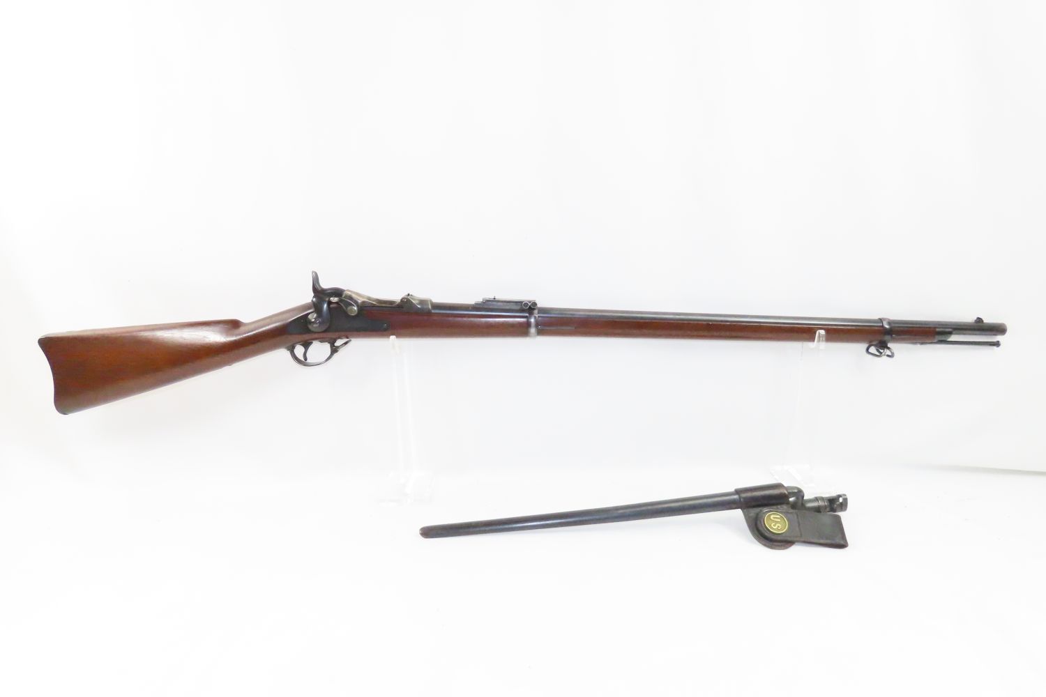 Springfield Model 1884 Trapdoor Rifle With Bayonet 42121 Candr Antique 002 Ancestry Guns